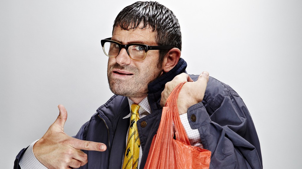 Dan Renton-Skinner (Angelos Epithemiou)