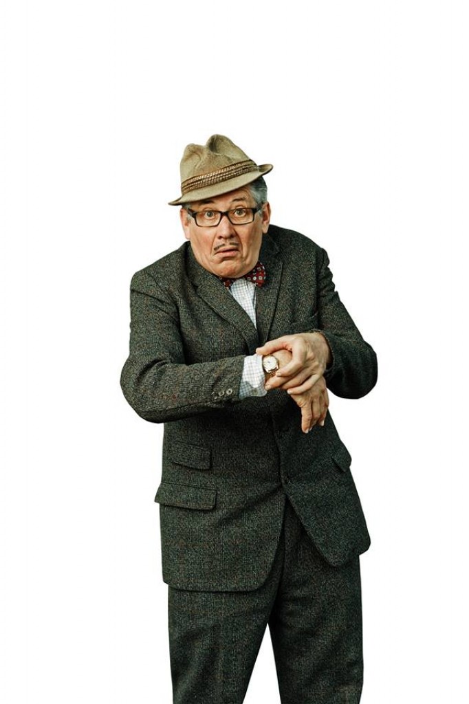 Count Arthur Strong (Steve Delaney)