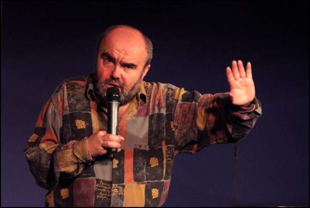 Andy Hamilton