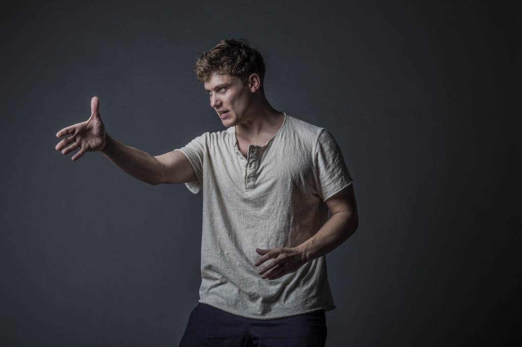 Jon Pointing