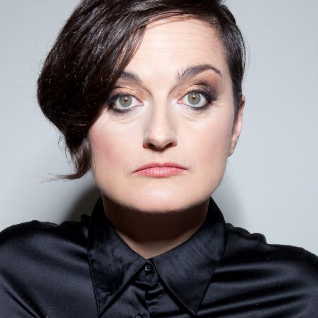 Zoe Lyons
